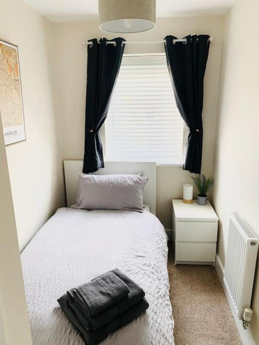 Stylish 3 Bed Semi Trentham On Trent